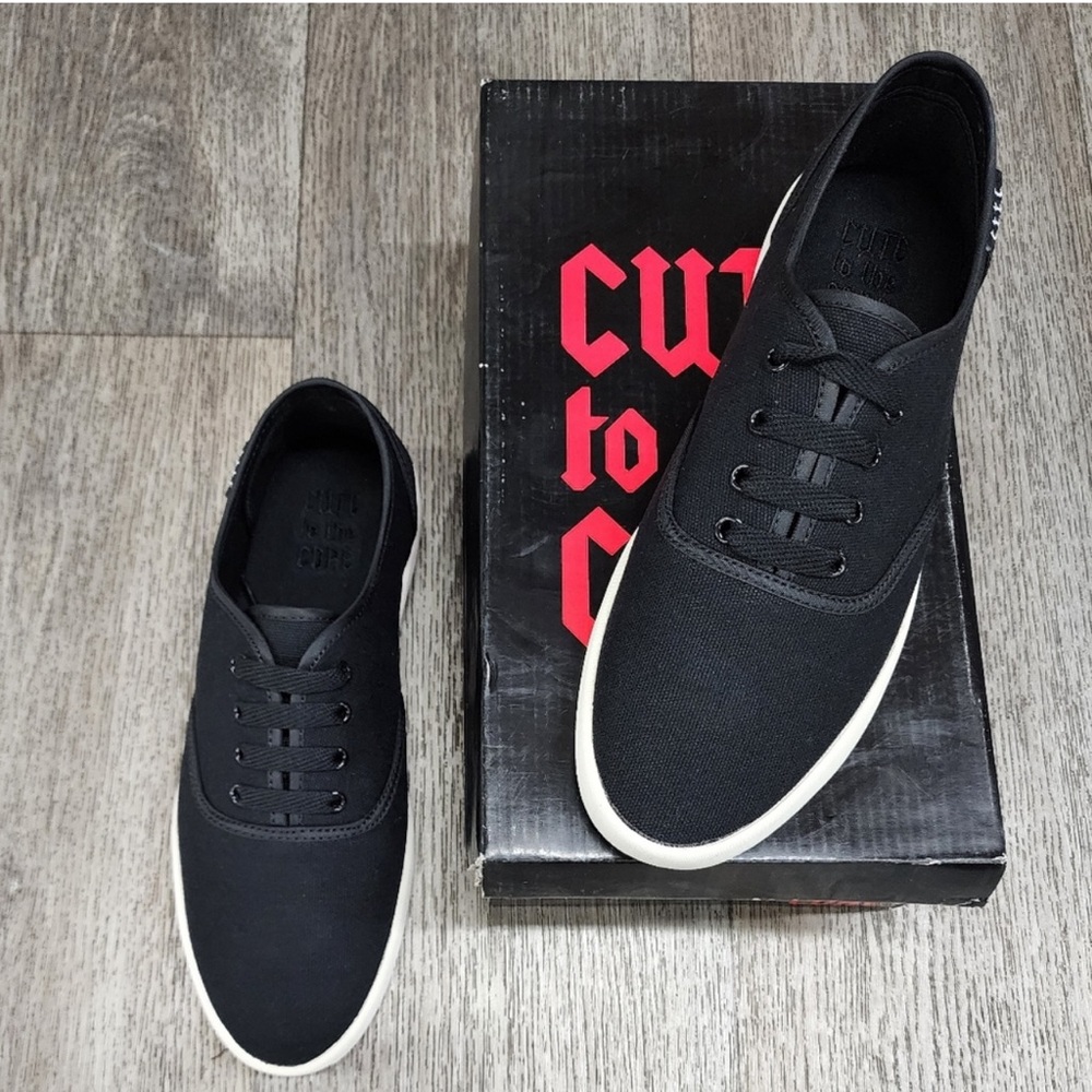 Cute to the Core Black Shoes